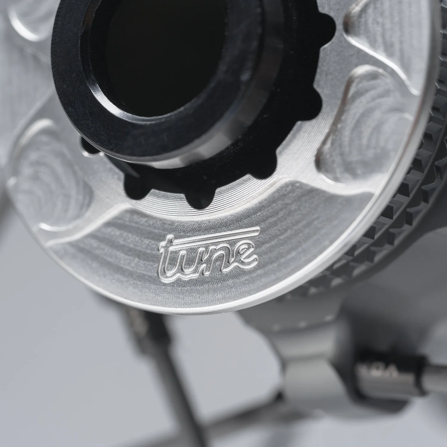 Reserve Turbulent Aero 34/37 SL Tune Naben + Carbon Speichen 